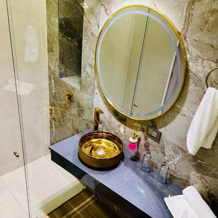 Lumina Hotel - Norte, confort y elegancia - Habitación Deluxe con cama extragrande - 11