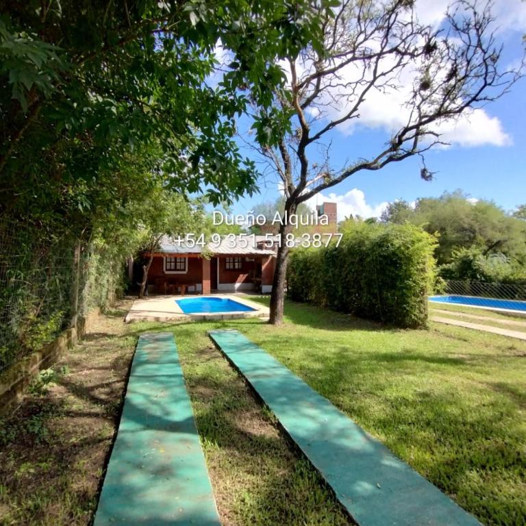 Cabaña a 12 cuadras de la Playa - Two-Bedroom House - 7