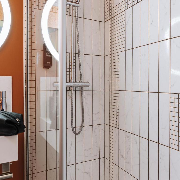 ibis Styles Le Mans Gare Sud - Hébergement Standard 2 Lits Simples - 6