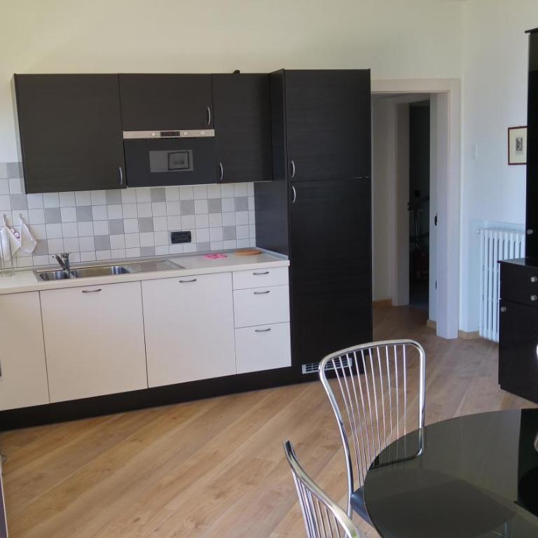 Villa Dina - Appartamento con Vista Lago - 8