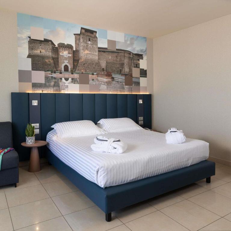 Mercure Hotel Rimini Artis - Privilege Zimmer mit 1 Doppelbett und 1 Einzelbett, Meerseite - 3