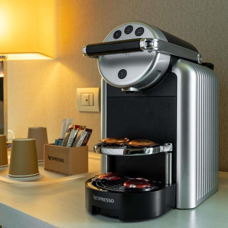 Mercure Hotel Rimini Artis - Privilege Zimmer mit 1 Doppelbett und 1 Einzelbett, Meerseite - 6