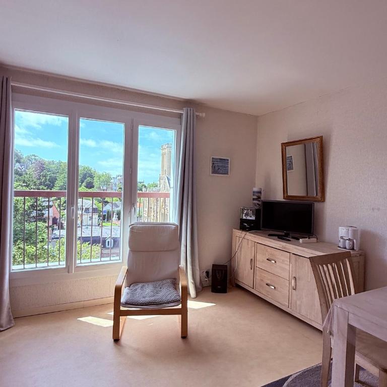 Appartement 2 pièces avec parking, centre de Villers-sur-Mer - FR-1-712-40 - Apartment - 18