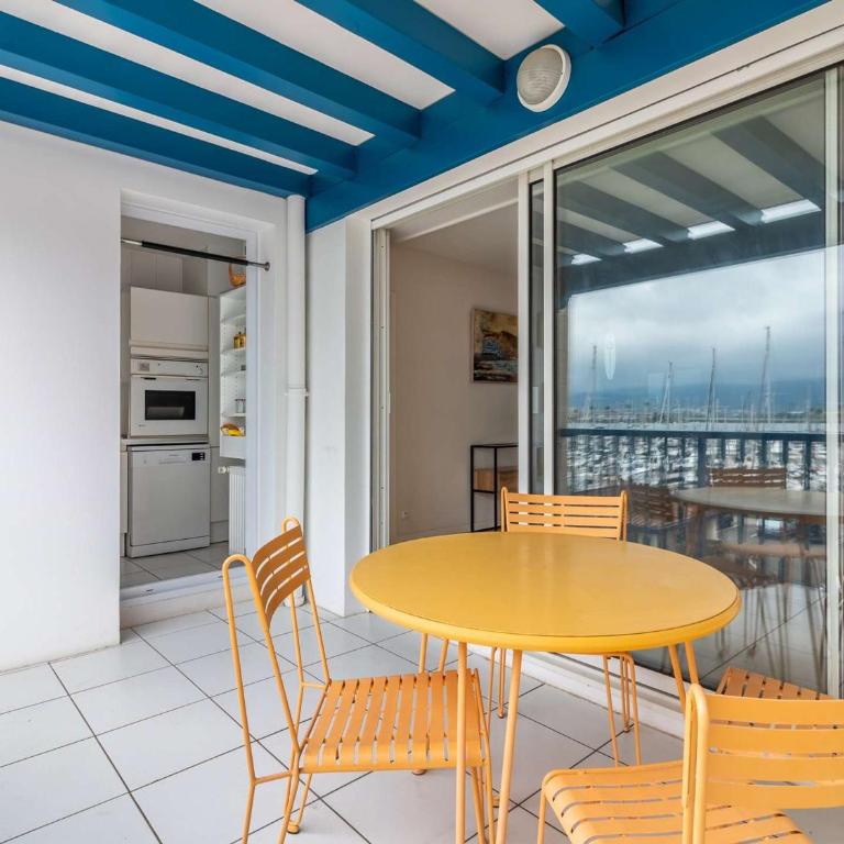 Appartement charmant près du port - 6 pers. - FR-1-2-450 - Appartement - 2