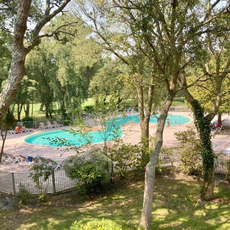 Maisonnette de tourisme avec piscine chauffée - 5 pers. - FR-1-878-78 - Maison de Vacances - 1
