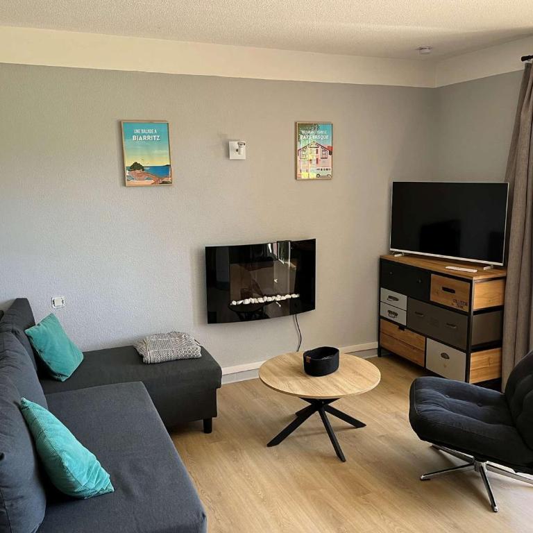 Maisonnette de tourisme avec piscine chauffée - 5 pers. - FR-1-878-78 - Maison de Vacances - 6