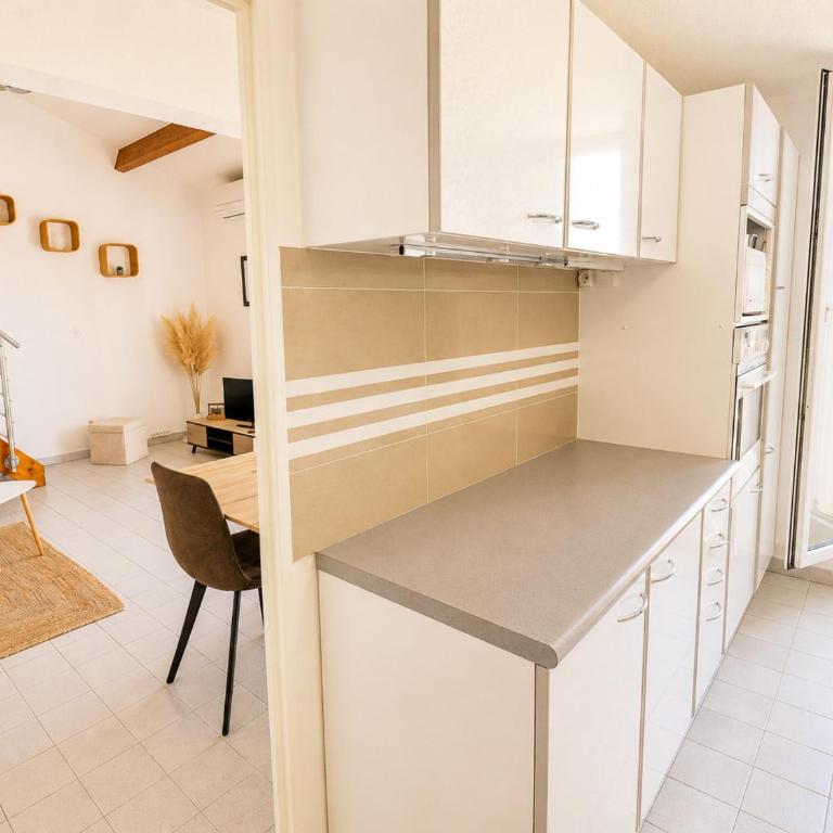 Spacieux T3, terrasse vue montagne - 6 pers. - FR-1-472-221 - Apartment - 7