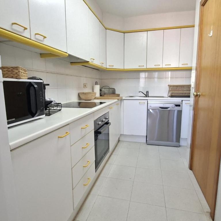 Dúplex admite mascotas - ubicación central - ES-170-98 - Apartment - 4
