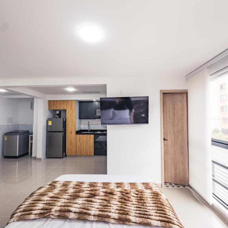 Colseguros - Deluxe One-Bedroom Apartment with City View - 1