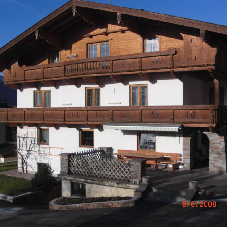 Haus Taxacher - Apartment mit 2 Schlafzimmern und Balkon - 33