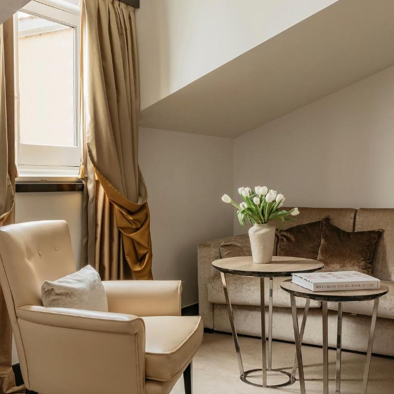 Palacio de los Duques, a Gran Meliá Hotel - The Leading Hotels of the World - Suite Red Level con 2 Camere da Letto - 6