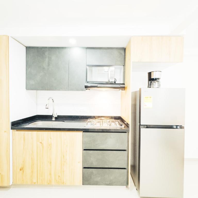 Colseguros - Deluxe One-Bedroom Apartment with City View - 44