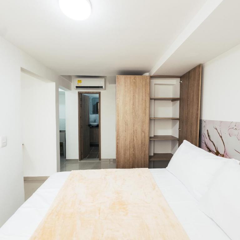 Colseguros - One-Bedroom Apartment - 30