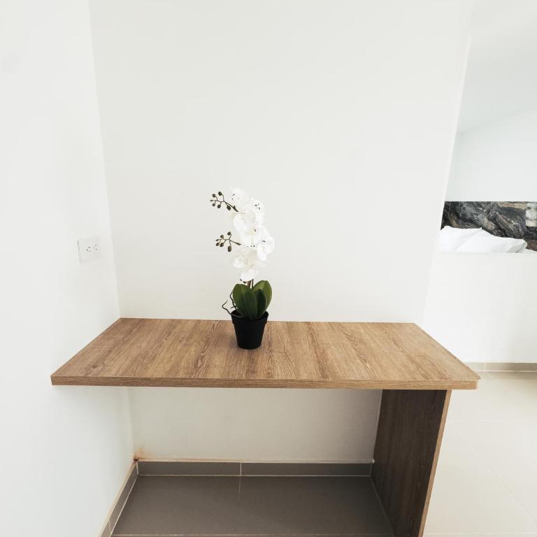 Colseguros - One-Bedroom Apartment - 12