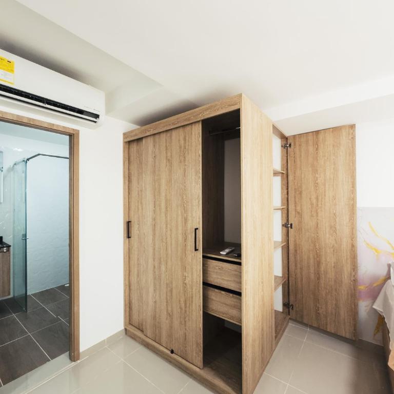 Colseguros - One-Bedroom Apartment - 21