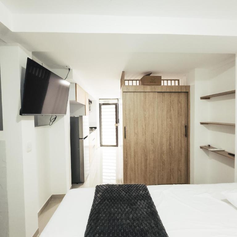 Colseguros - One-Bedroom Apartment - 18