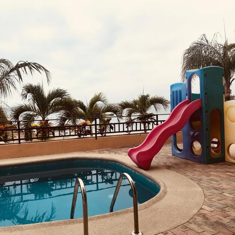 Nice apartment facing the sea and at the foot of the beach in punta blanca - Apartment - 3