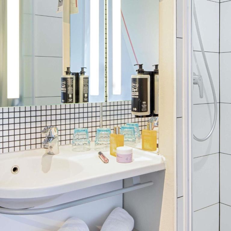 ibis budget Marseille L'Estaque - Chambre Double Standard - 8
