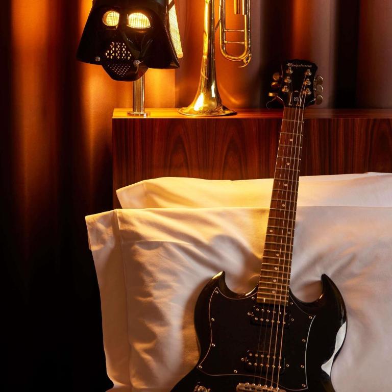 Mama Shelter Paris East - Chambre Medium Mama Twin - 3