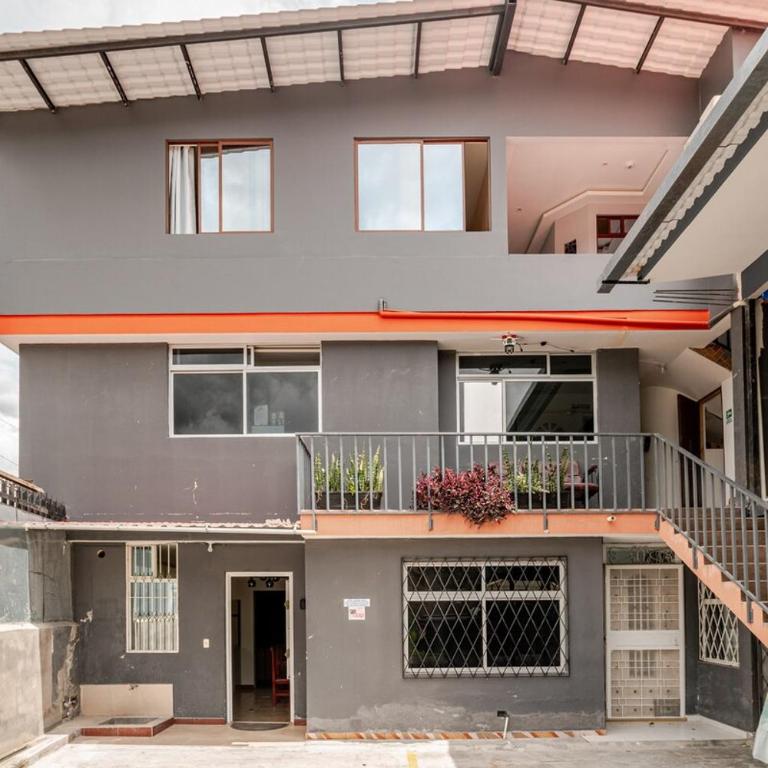Moderno departamento en el centro con parqueadero Sn5 - One-Bedroom Apartment - 4