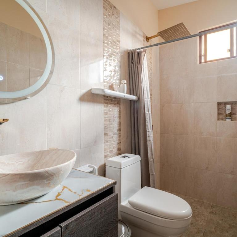 Moderno departamento en el centro con parqueadero Sn5 - One-Bedroom Apartment - 5