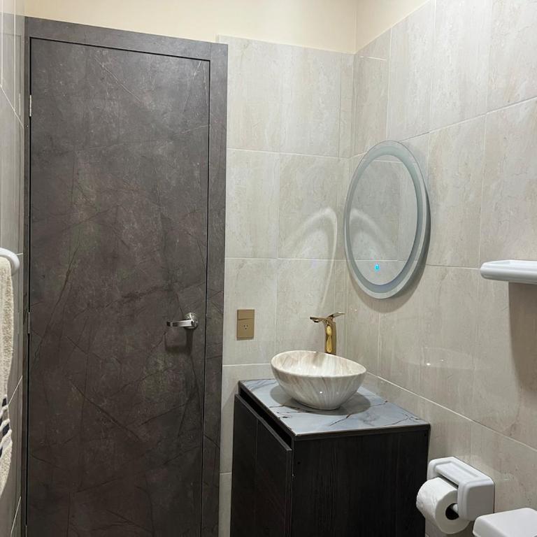 Moderno departamento en el centro con parqueadero Sn5 - One-Bedroom Apartment - 15