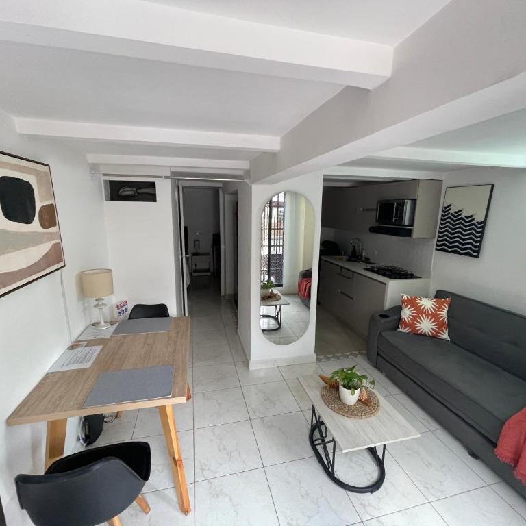 Acogedor apartamento cerca al poblado - One-Bedroom Apartment - 3