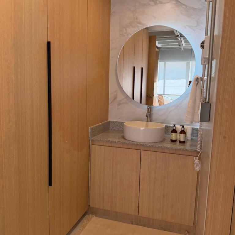 Praga Suites 2 Chic Loft Best Location - Maison de Vacances - 4