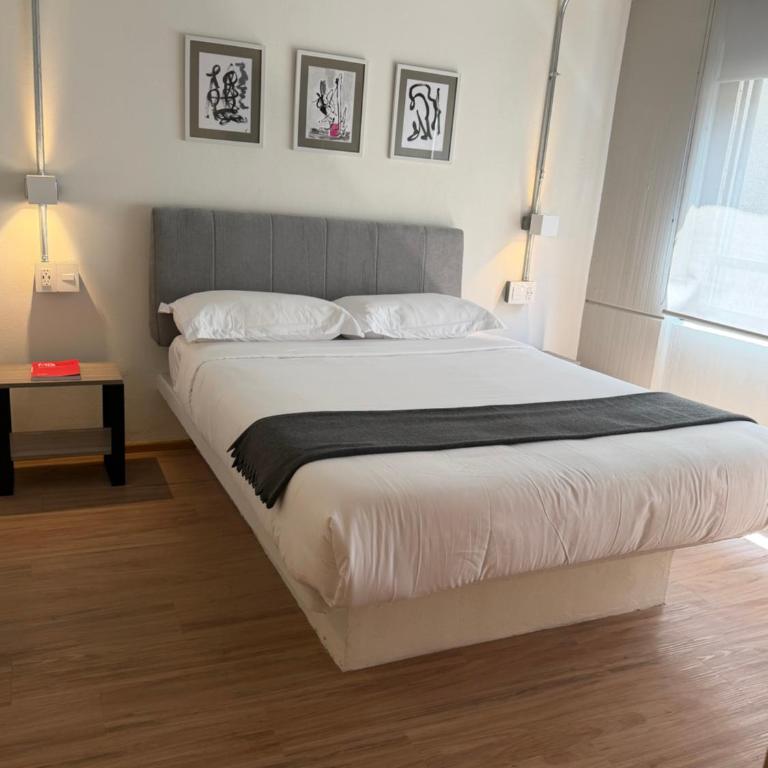 Praga Suites 2 Chic Loft Best Location - Maison de Vacances - 11