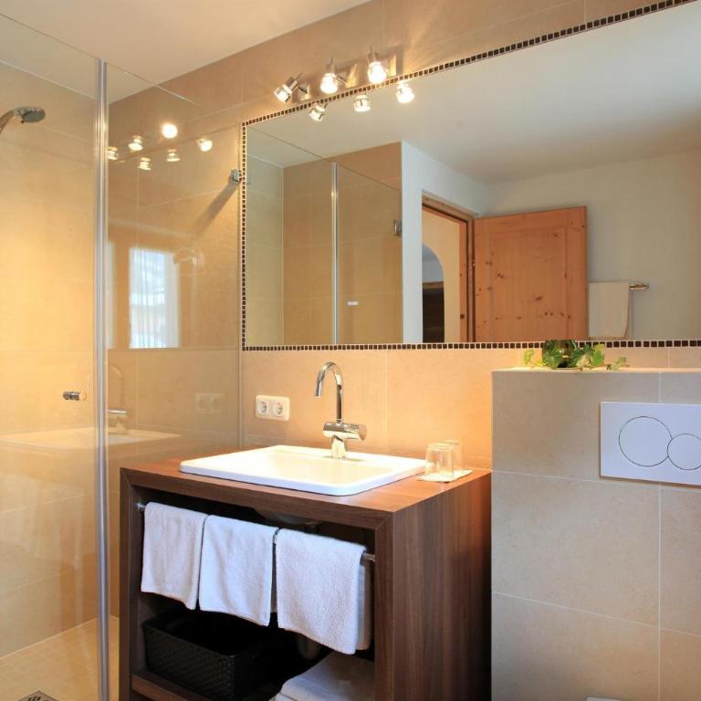 Haus Waldblick - Apartment mit Balkon - 4