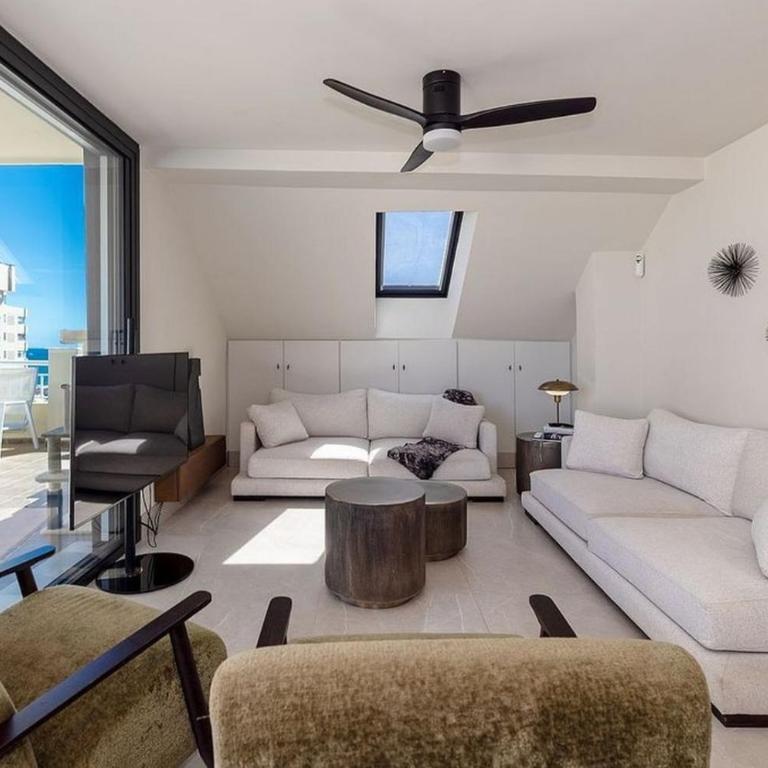 Apartamento con 3BDR sea view - Three-Bedroom Apartment with View - 2