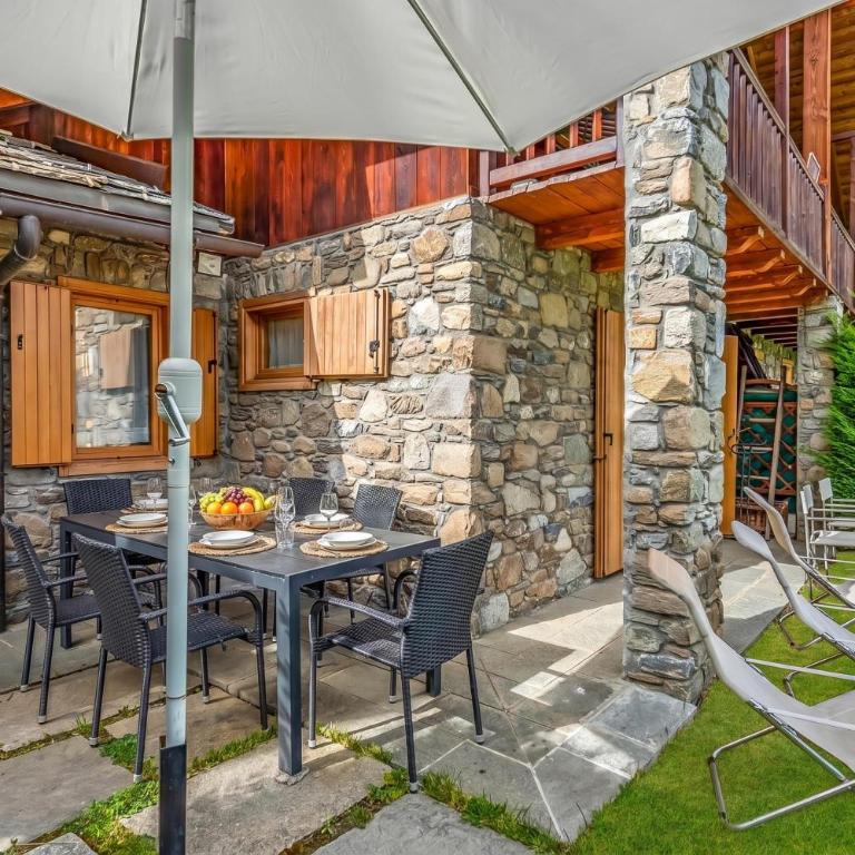 Courmayeur Apartment X6 Parking - Happy Rentals - Appartement - Rez-de-Chaussée - 2