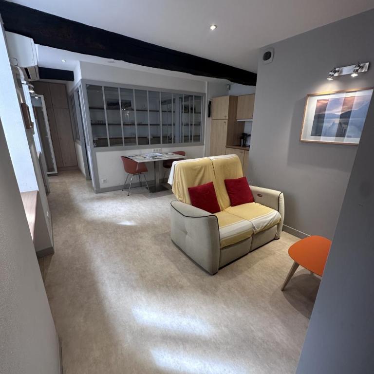 Le Petit Cloutiers - Plein Centre Ville - Wifi - Appartamento con Balcone - 9