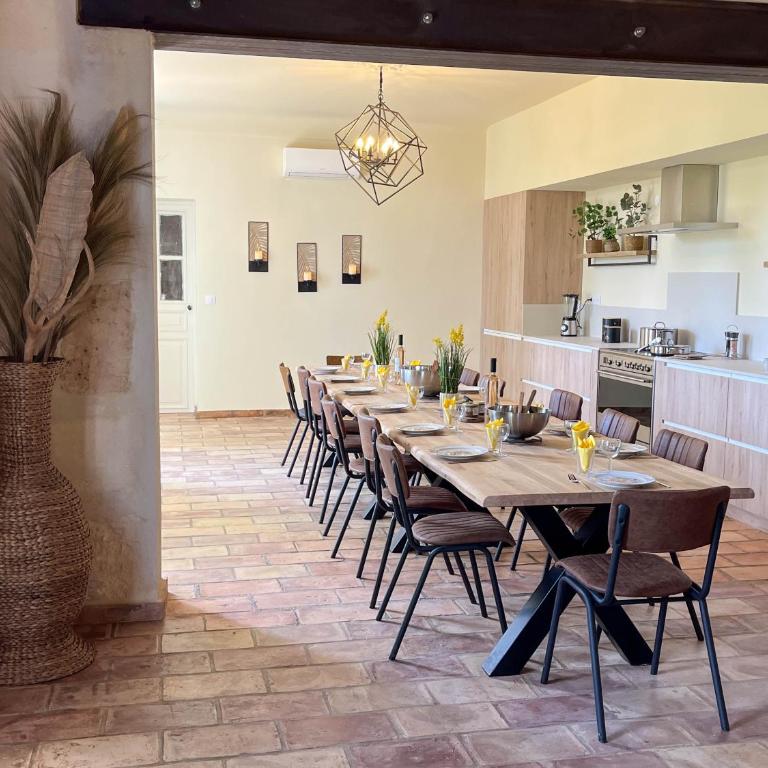 L'Oustau Dou Rose, grande maison avec piscine - Maison 6 Chambres - 41