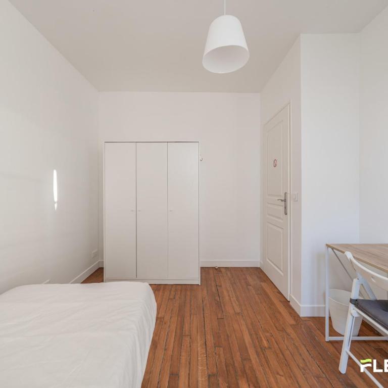 T5 lumineux entre Nation et Vincennes Paris 20è - Appartement - 25