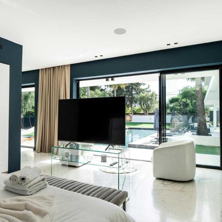 Exceptional Villa with Pool 5BR 10P – Mougins - Villa avec Piscine Privée - 11