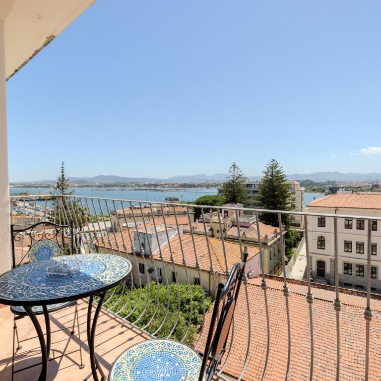 Marysel Rooms - Habitación Doble con balcón y vistas al mar - 19
