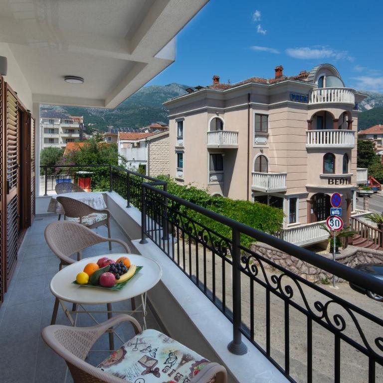Apartments Budva Center 3 - One-Bedroom Apartment - 1