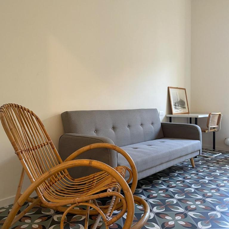 Casacciuga - central and bright studio flat with air conditioning - Two-Bedroom Apartment - 4