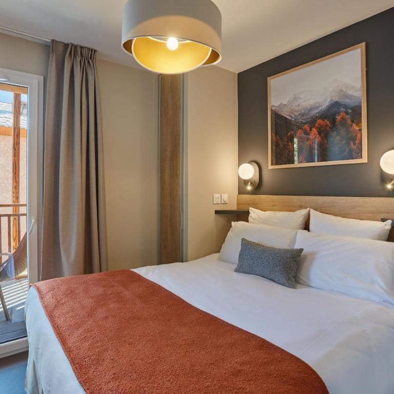 Résidence Odalys Le Mont d'Auron - Appartement 2 Chambres avec Vue sur la Montagne - 17