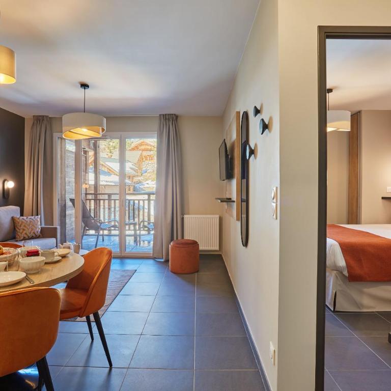 Résidence Odalys Le Mont d'Auron - Appartement avec Vue sur la Montagne - 10