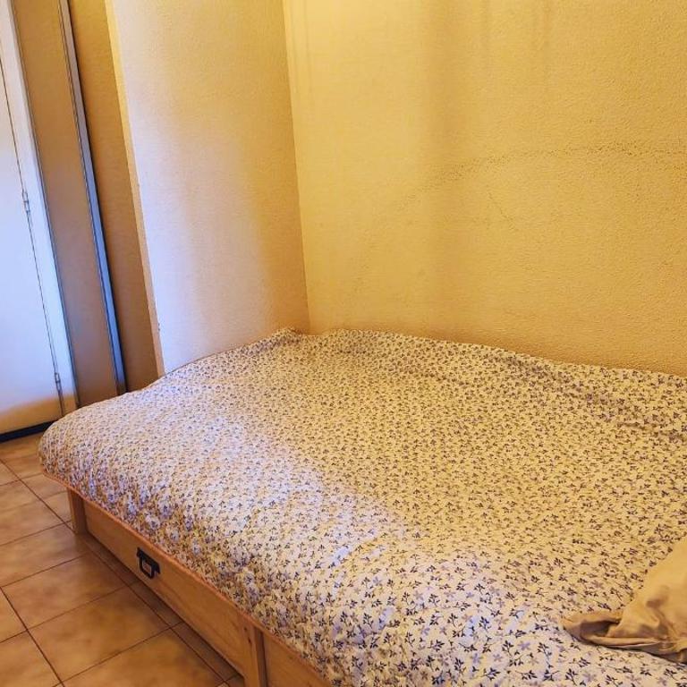 Beau studio avec balcon - proche plage - Studio - 12
