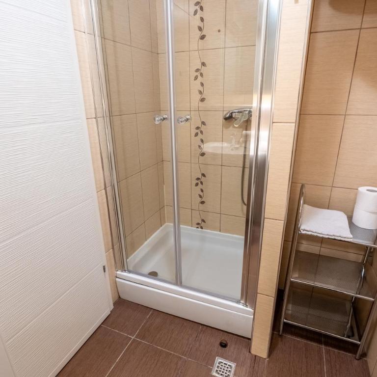 Cozy studio apartment near Latin Bridge - Studio avec Lit Queen-Size - 5