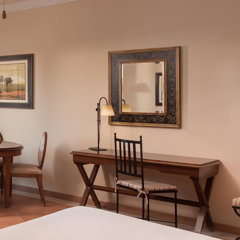 Sheraton Fuerteventura Golf & Spa Resort - Junior Suite mit Kingsize-Bett und Meerblick - 4
