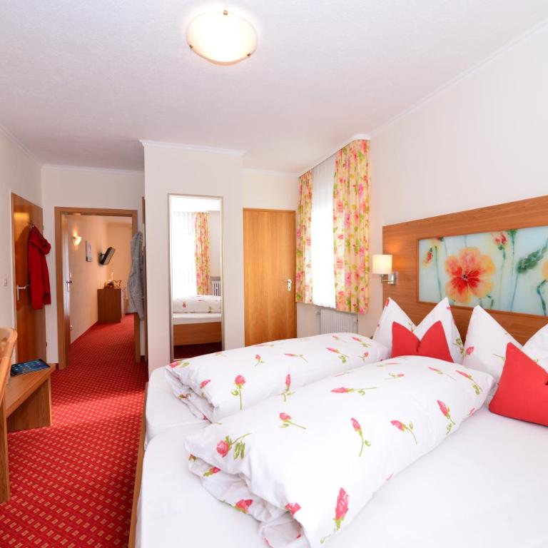 Hotel Marienhof - Comfort Doppelzimmer mit Balkon - 1