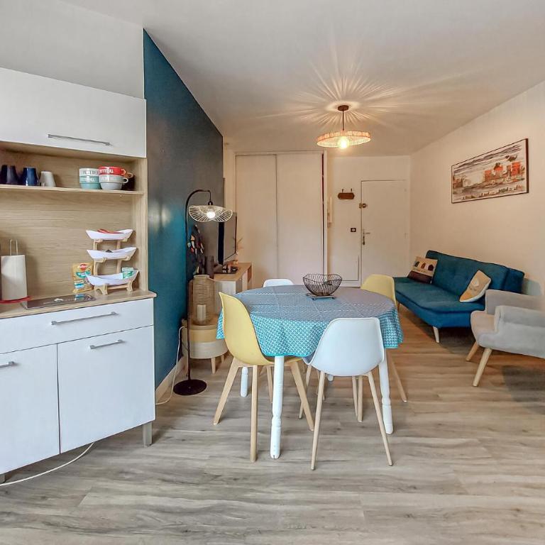 Appartement Proche Plage - Appartement 2 Chambres - 3
