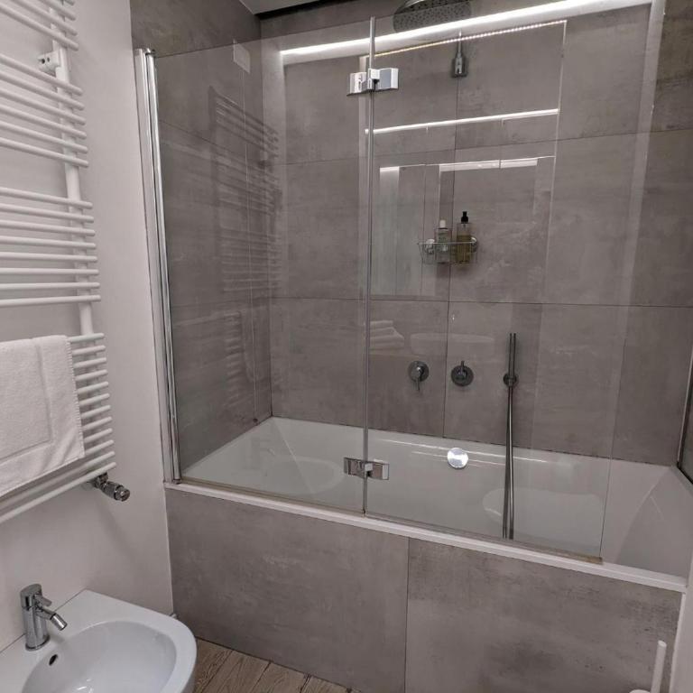 Papavero 70 - Appartamento Deluxe con 2 Camere da Letto e Balcone - 20