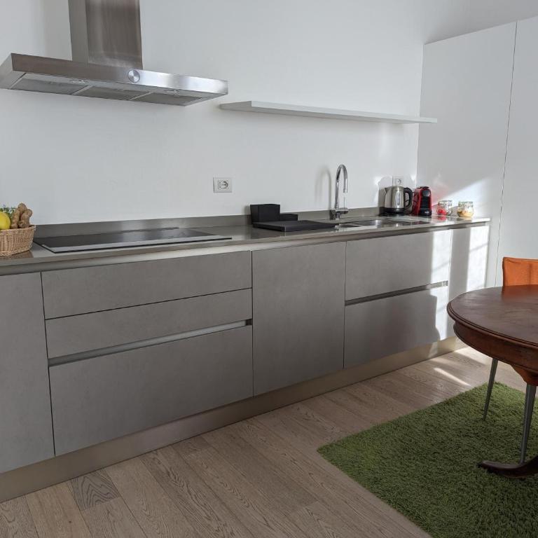Papavero 70 - Appartamento Deluxe con 2 Camere da Letto e Balcone - 10