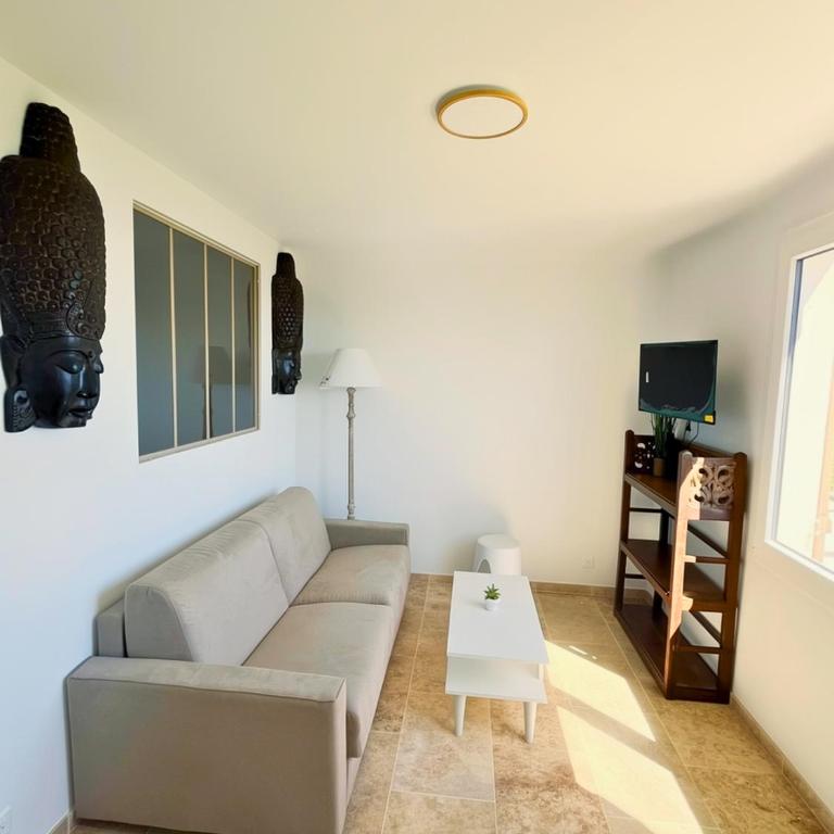 Villa - Sea view Apartments - Private Parking & AC - Appartement - Vue sur Mer - 6