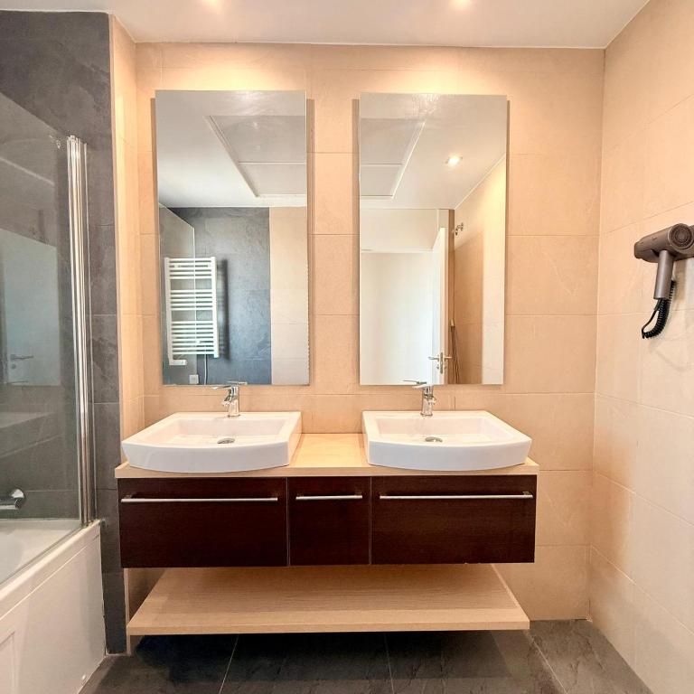 Living con terraza y parking para 8 en Sanchinarro - Appartamento su 2 Livelli - 7